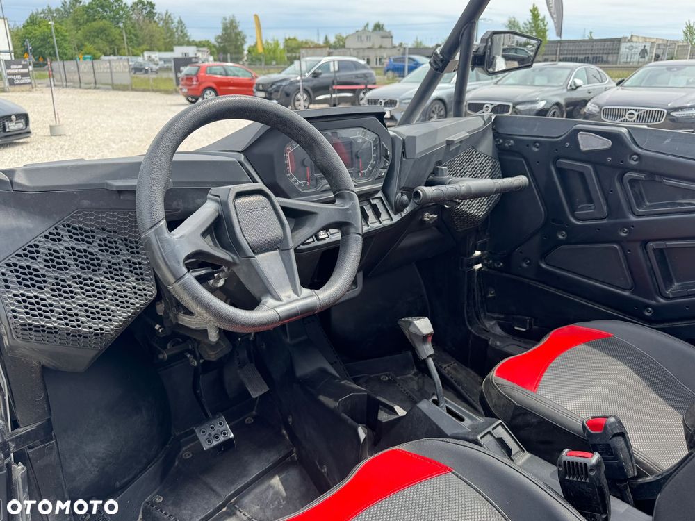 Polaris RZR - 10