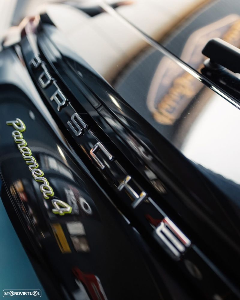 Porsche Panamera Sport Turismo 4 E-Hybrid - 17