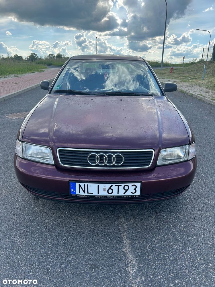 Audi A4 Limousine - 4