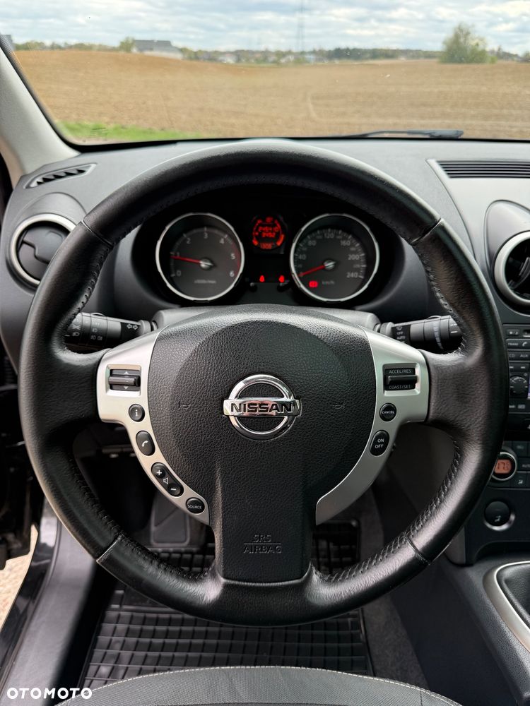 Nissan Qashqai 1.5 dCi Tekna - 17