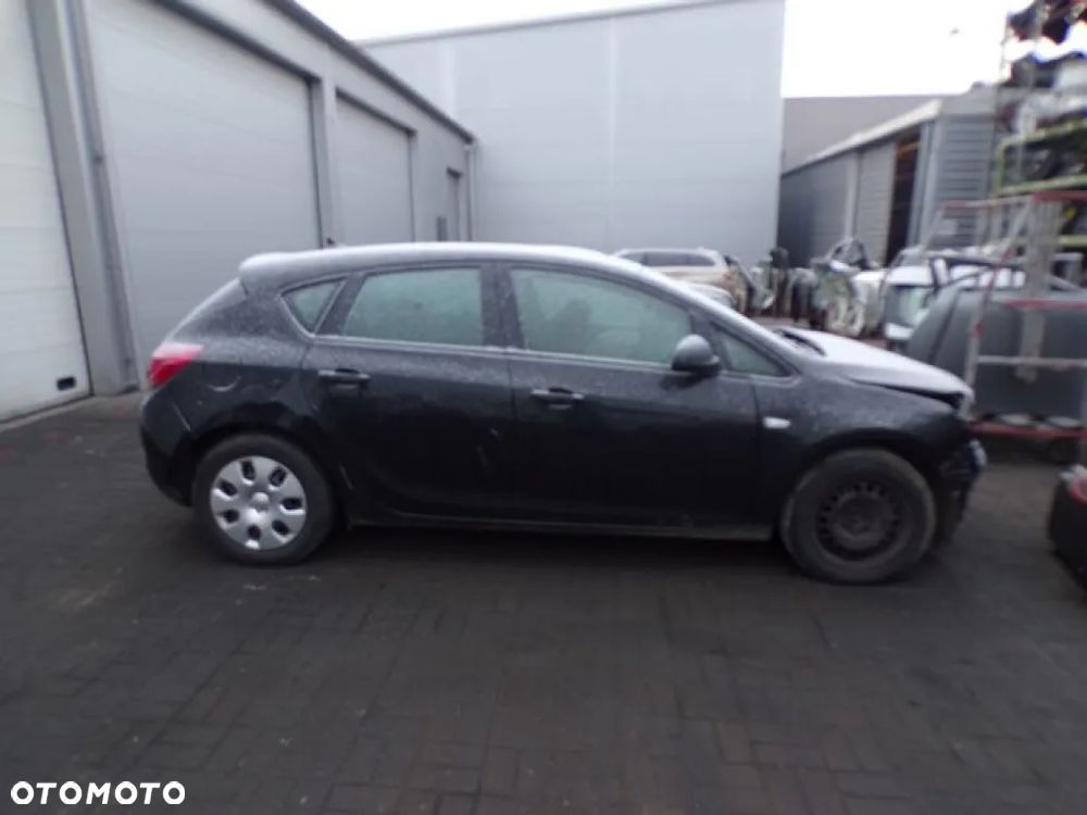 Części - Opel Astra 4 IV J 1.7 CDTI 5D HB 12R - 3