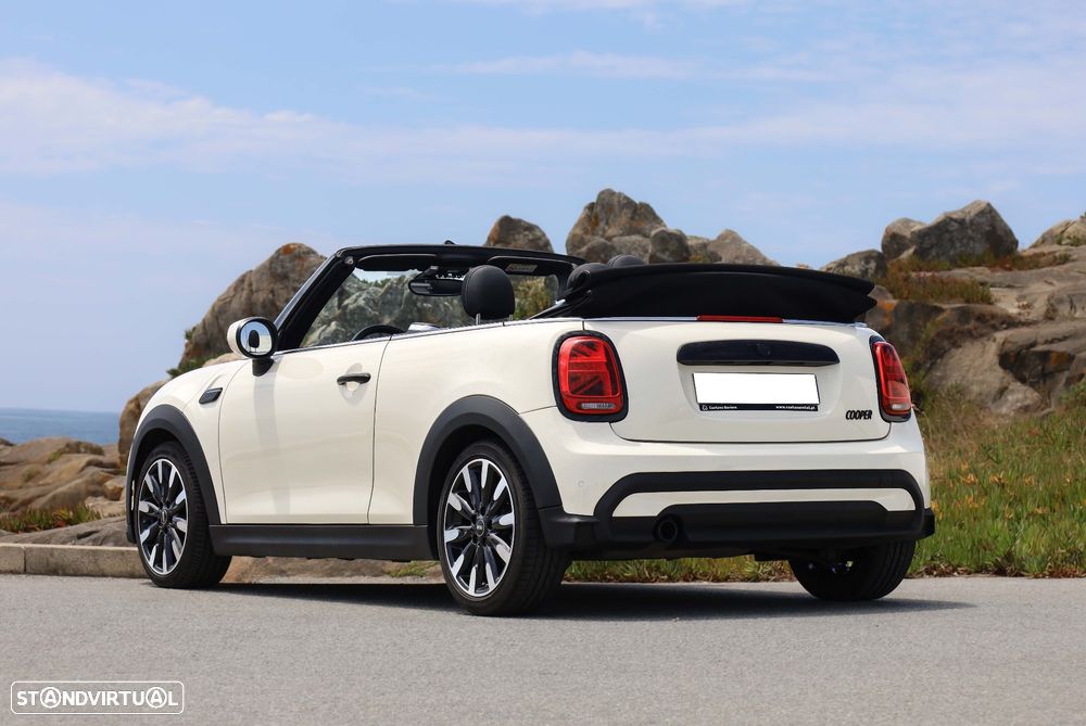 MINI Cabrio Cooper Premium First Essential Auto - 4
