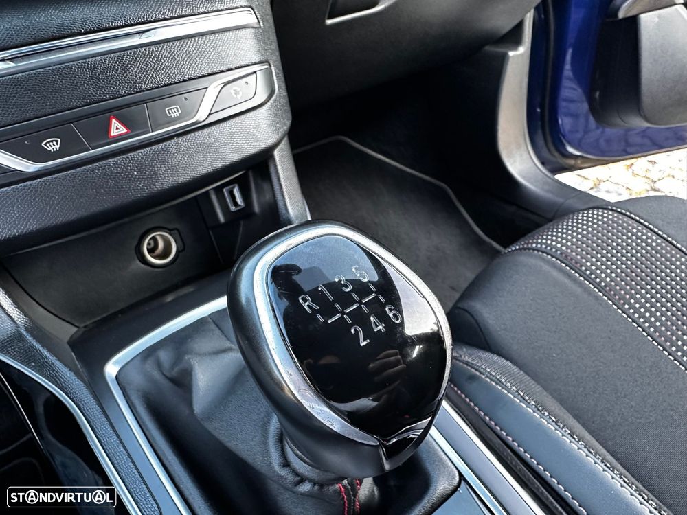 Peugeot 308 1.5 BlueHDi GT Line - 24