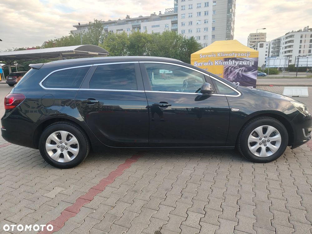 Opel Astra 1.6 T SIDI Sport S&S - 17