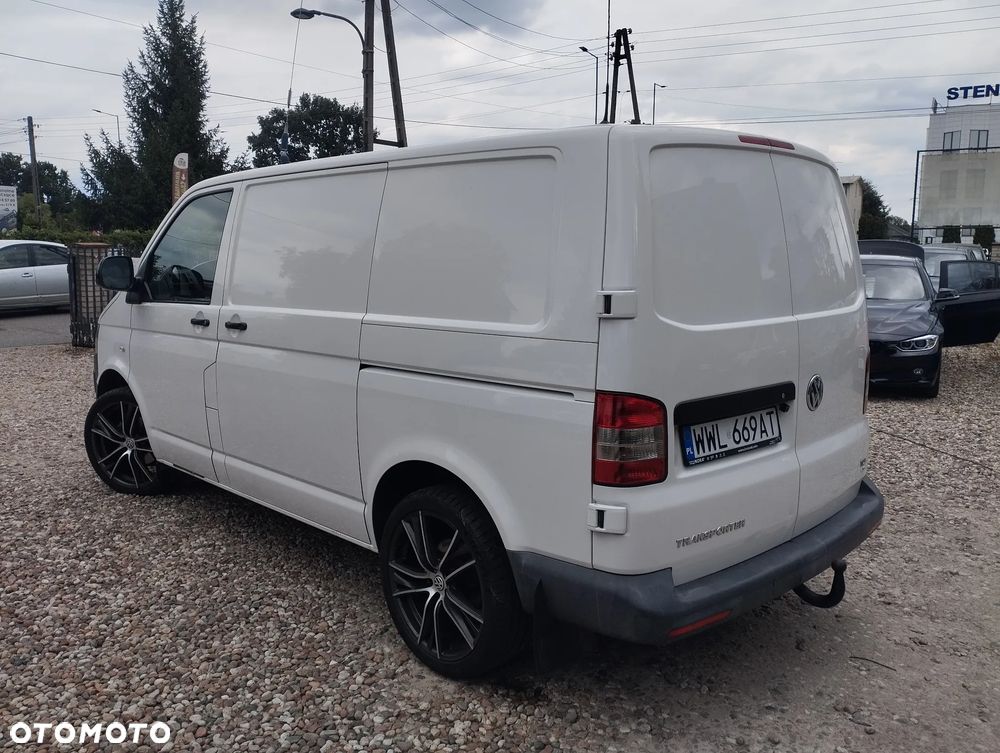Volkswagen TRANSPORTER T5 - 24