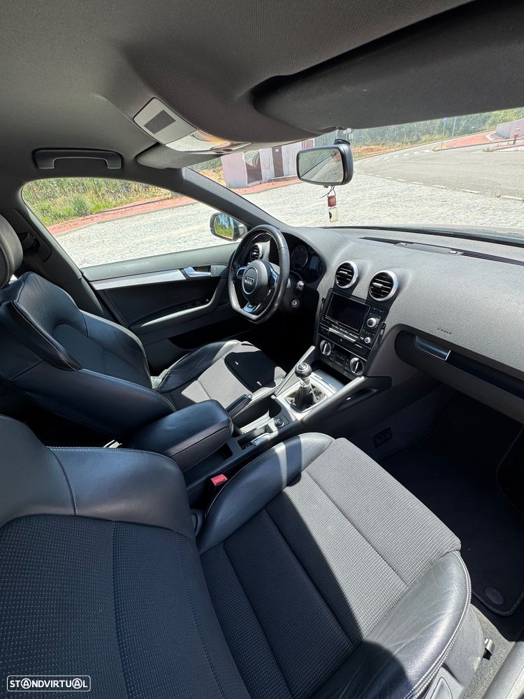 Audi A3 Sportback 1.6 TDI DPF S line Sport Pack - 12