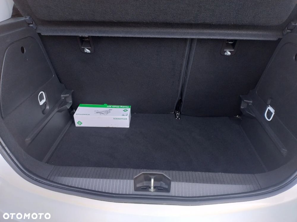 Opel Corsa 1.4 Enjoy - 33