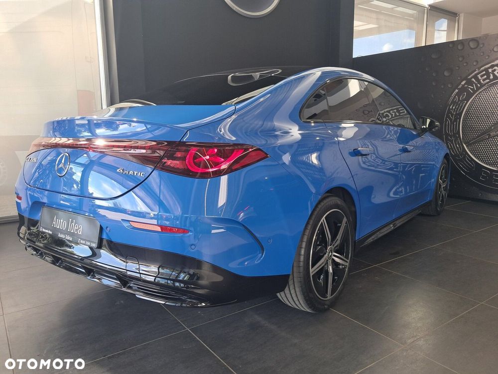 Mercedes-Benz CLA - 23