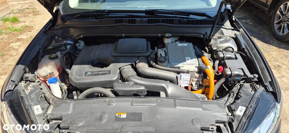 Ford Mondeo 2.0 Hybrid Titanium - 14