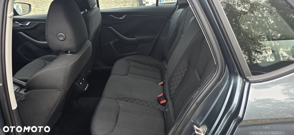 Skoda Kamiq 1.0 TSI Drive - 5