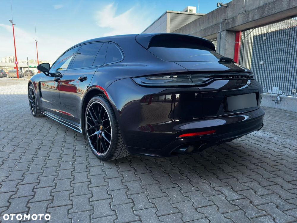 Porsche Panamera - 17