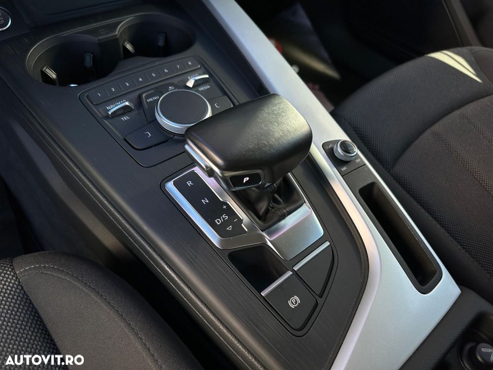 Audi A4 Limuzina - 16