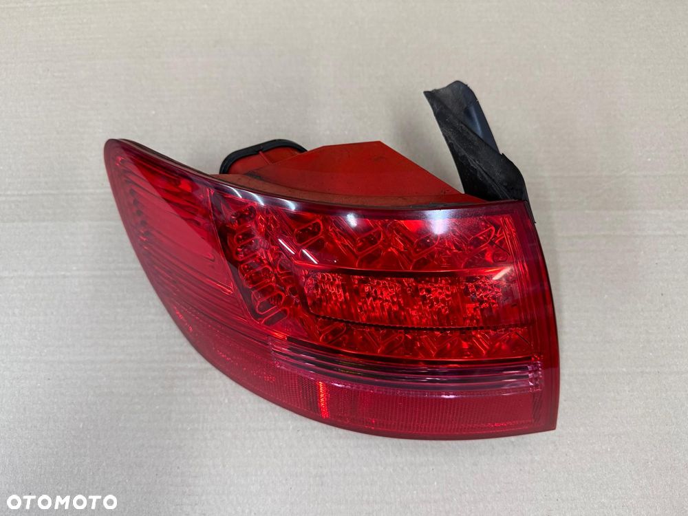 AUDI A6 C6 AVANT KOMBI 04-08 LAMPA LED LEWY TYŁ KAROSERYJNA 4F9945095H - 2