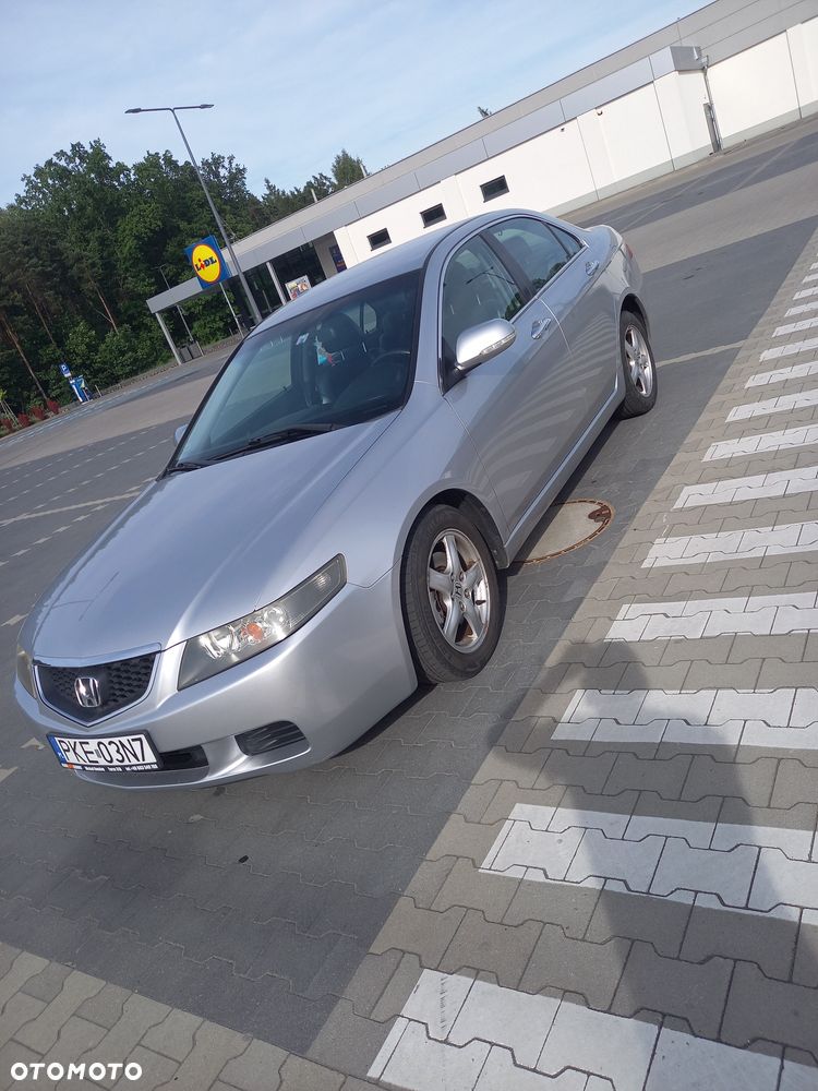 Honda Accord - 1