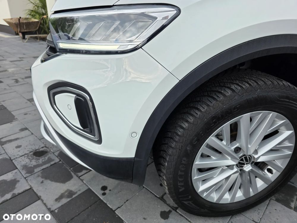 Volkswagen T-Roc - 8