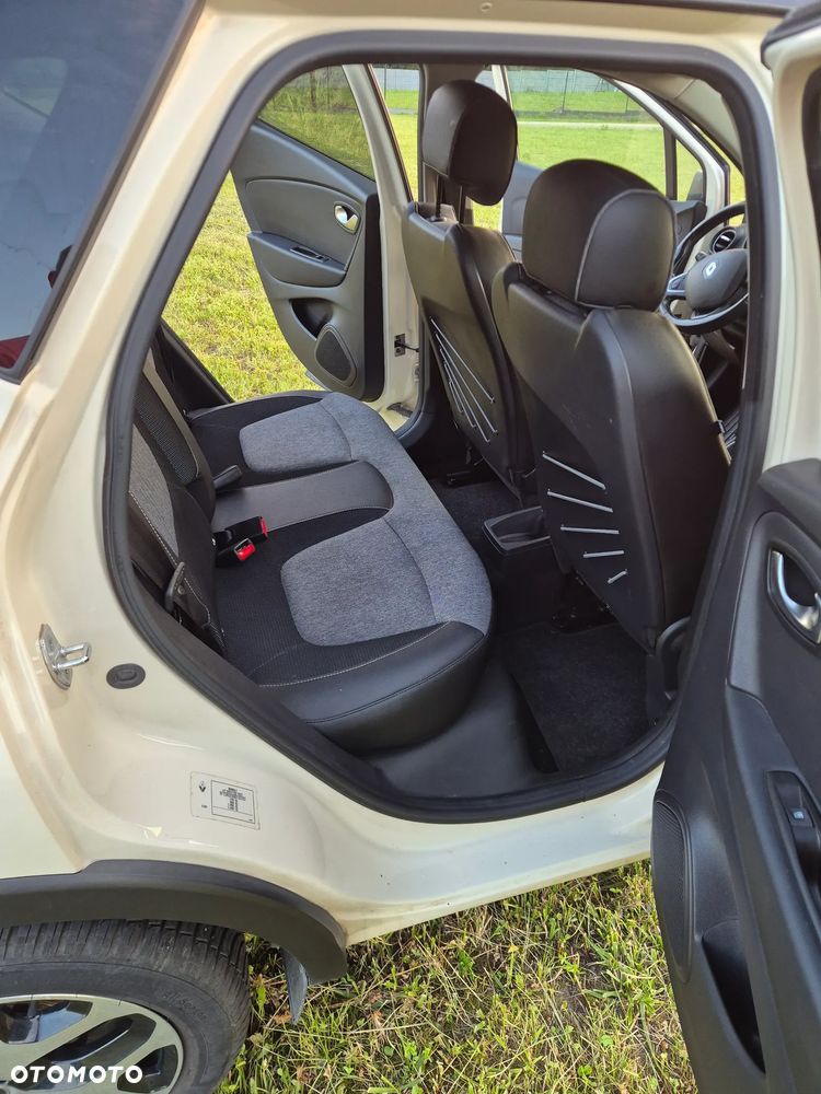 Renault Captur 1.2 Energy TCe Intens EDC - 11