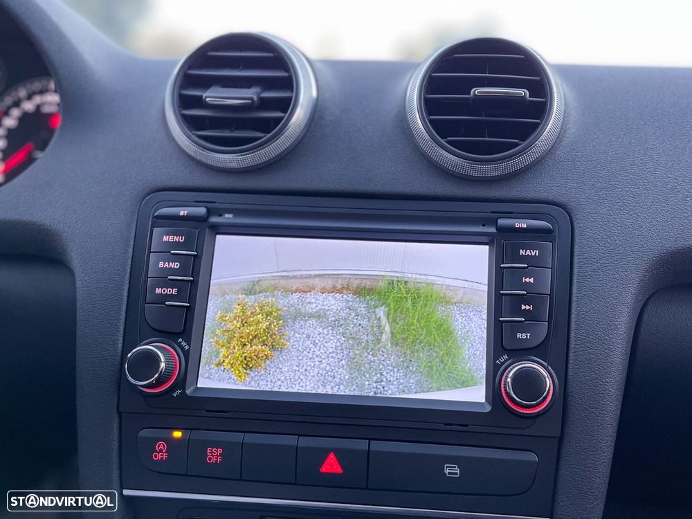 Audi A3 Sportback 1.6 TDI Attraction - 6