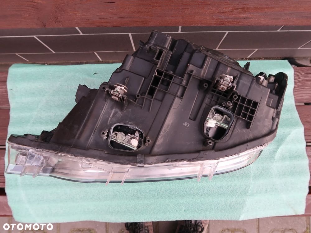 lampa przedni BMW f30 F34   7498946-01 - 6