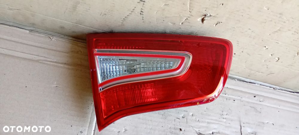 Lampa lewy tył tylna lewa w klapę Kia Sportage III 3 - 6