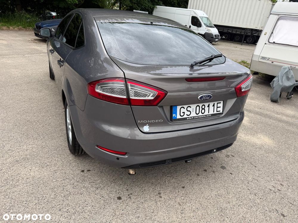 Ford Mondeo 1.6 T Ghia - 6