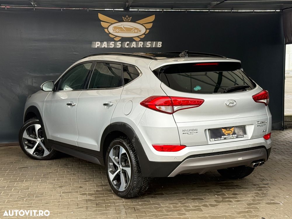 Hyundai Tucson - 2
