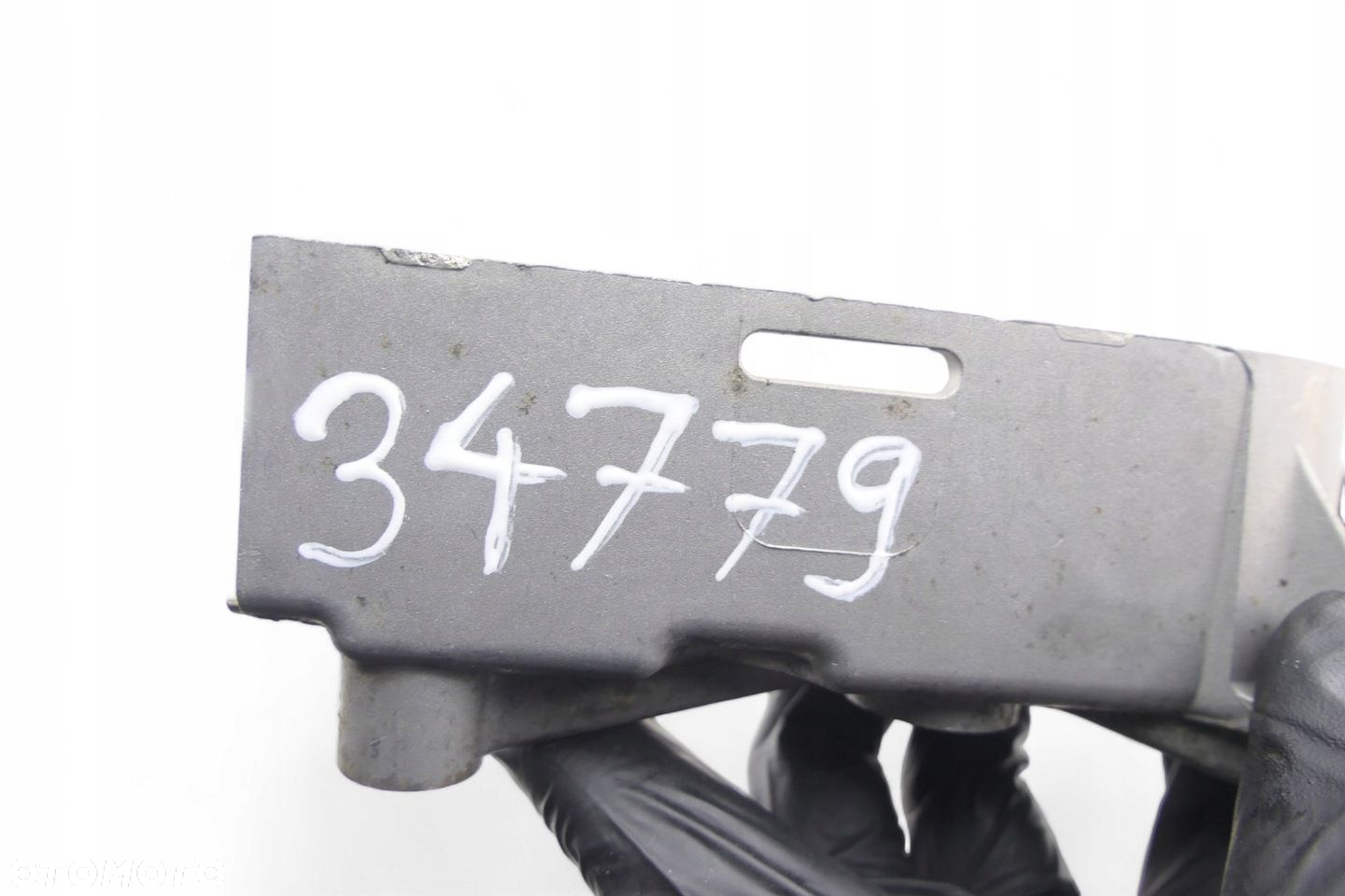 Łapa Wspornik Pompy Wtryskowej AUDI A8 D3 4.0 TDI 057130147K - 8
