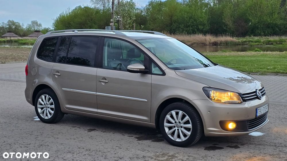 Volkswagen Touran 1.6 TDI DPF Highline - 4