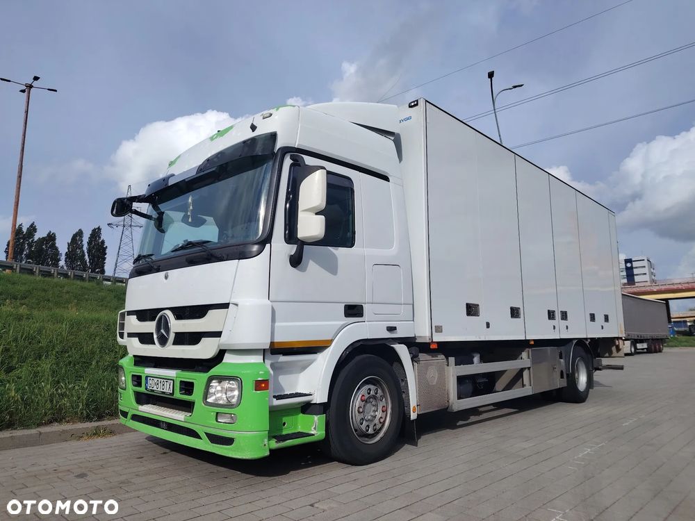 Mercedes-Benz Actros 1832L - 1
