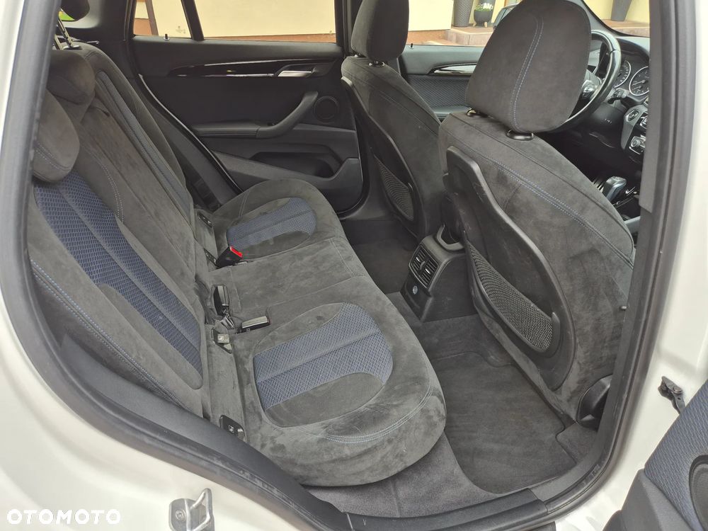 BMW X1 xDrive18d M Sport - 26