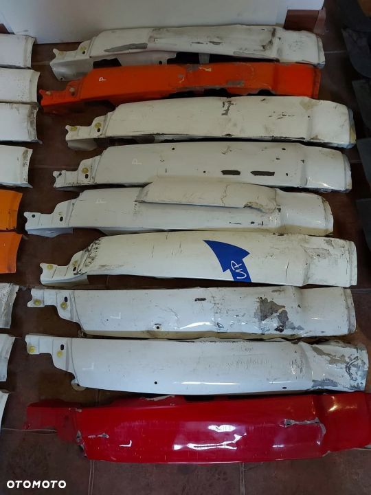 Błotnik, owiewka Maxity Cabstar NT400, 07-20r - 1