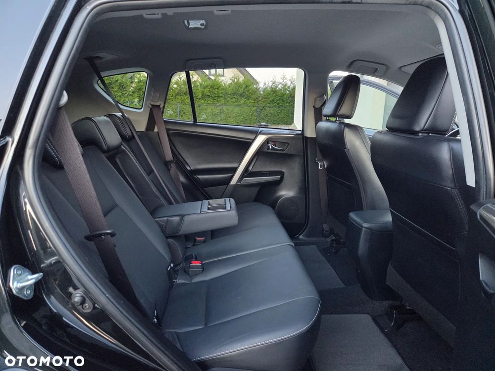 Toyota RAV4 2.0 D-4D Premium 4x2 - 27