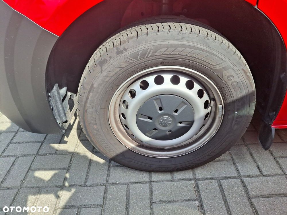 Volkswagen Transporter - 12