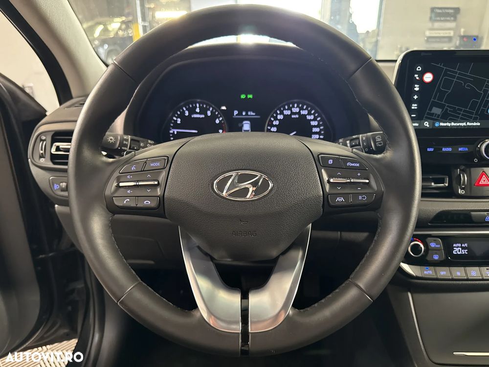 Hyundai i30 - 17