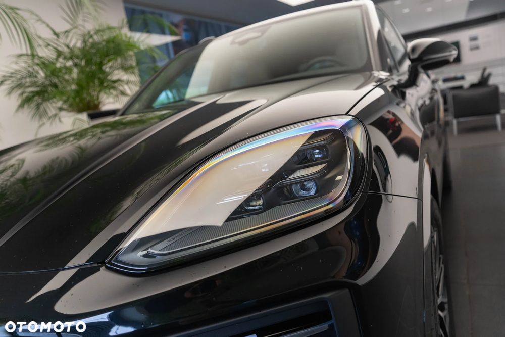 Porsche Cayenne Black Edition - 33