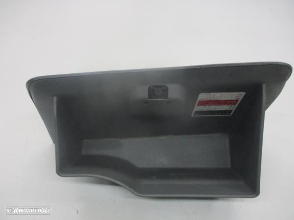 Porta Luvas / Tampa Daewoo Kalos (Klas) - 4