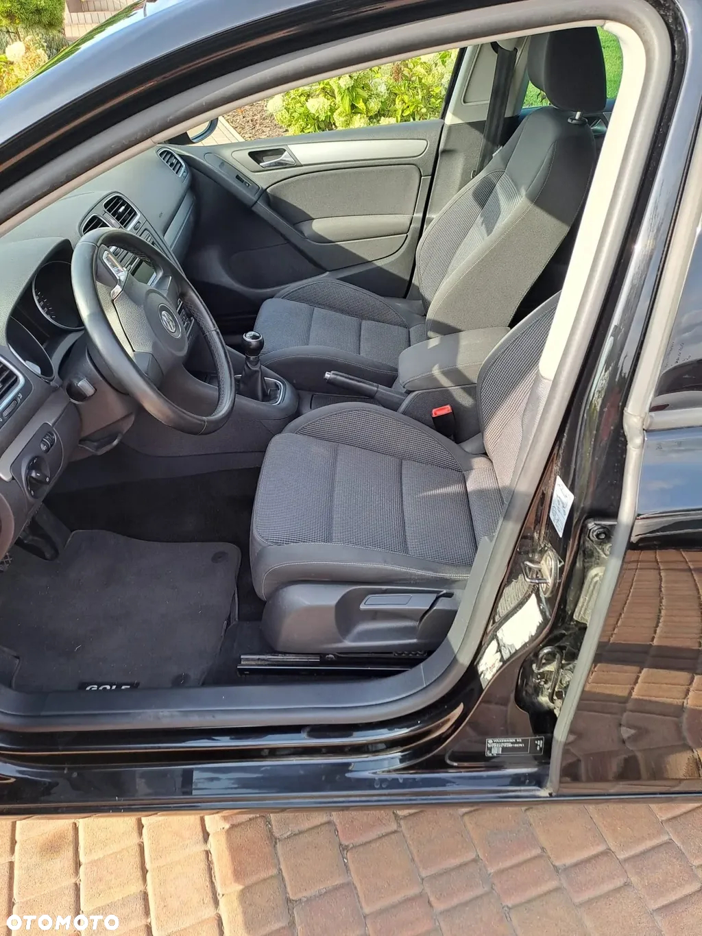 Volkswagen Golf - 13