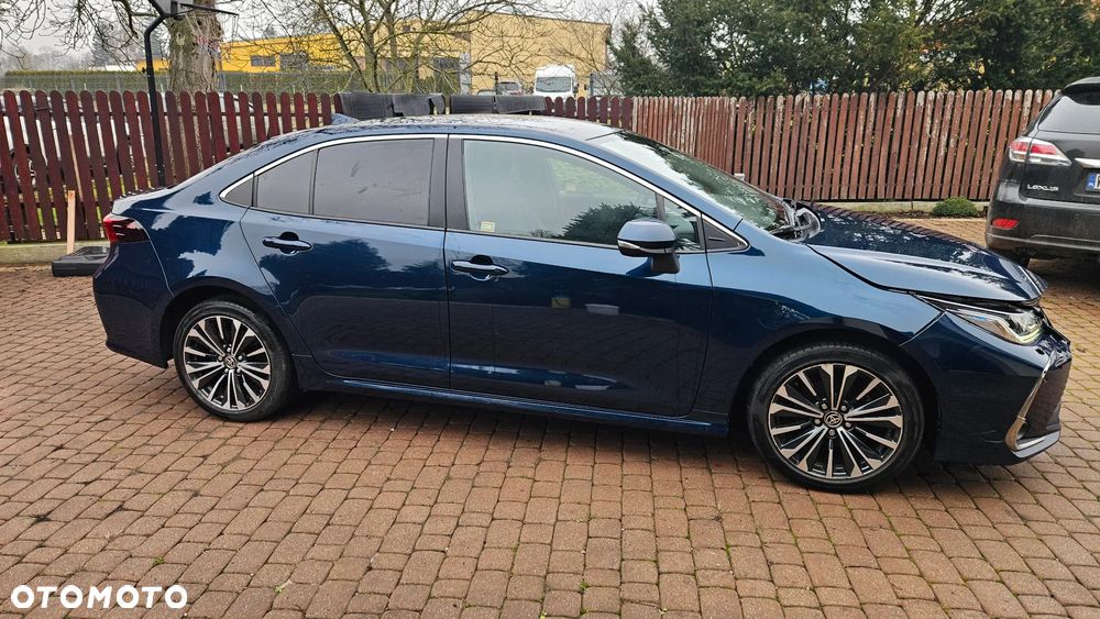 Toyota Corolla 1.8 Hybrid Style - 11