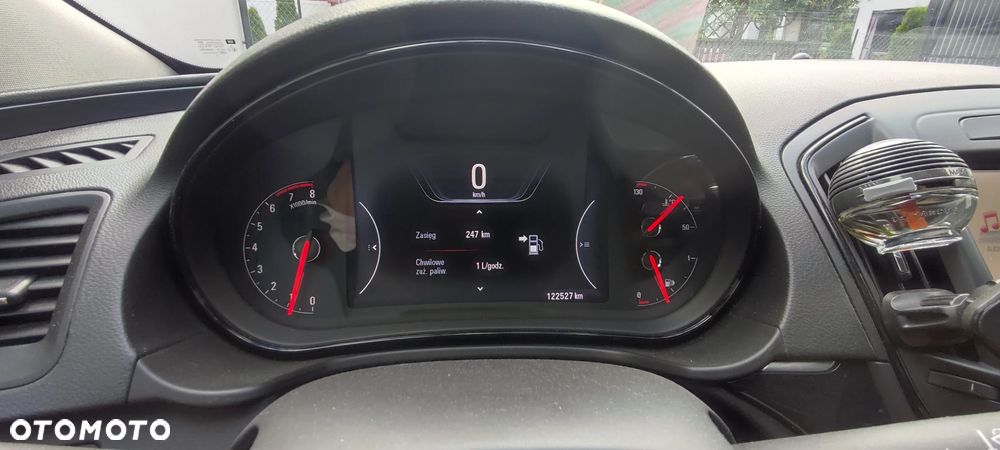 Opel Insignia 1.6 T Cosmo S&S - 8