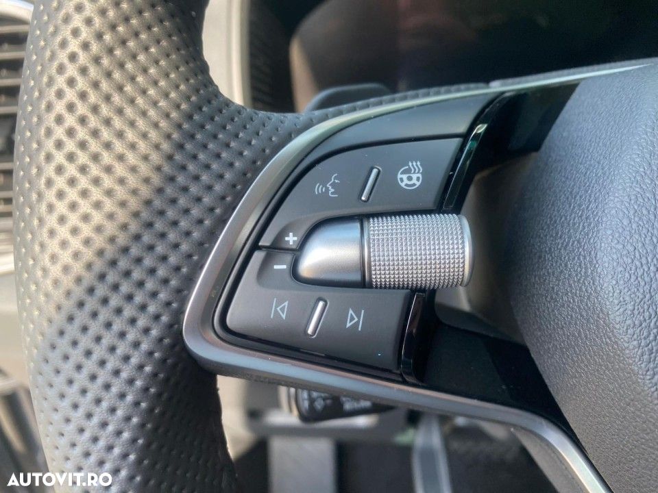 Skoda Karoq 2.0 TDI DSG Selection - 8