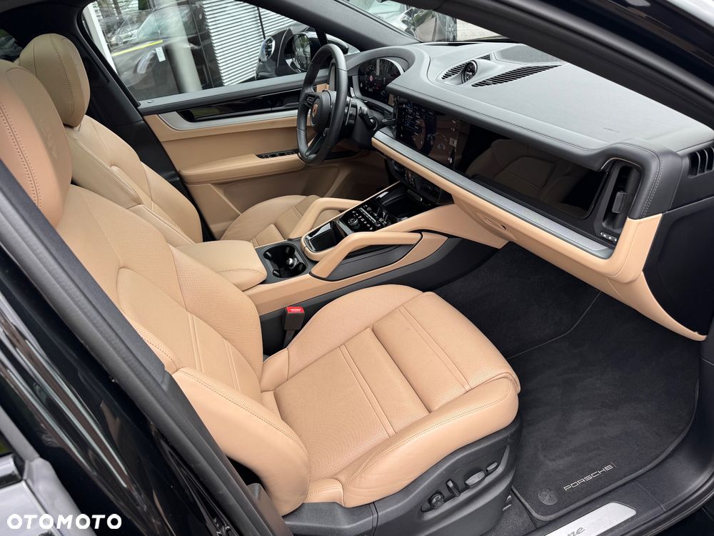 Porsche Cayenne Standard - 19