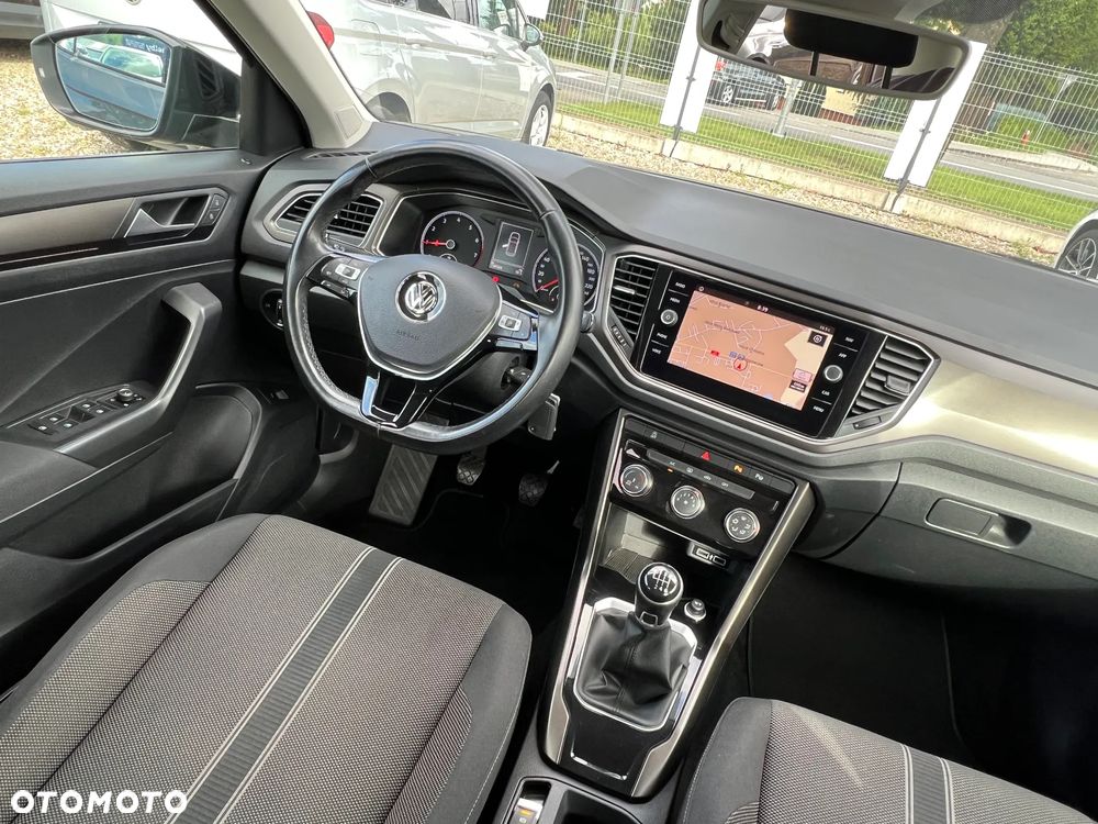 Volkswagen T-Roc 1.5 TSI ACT Premium - 18