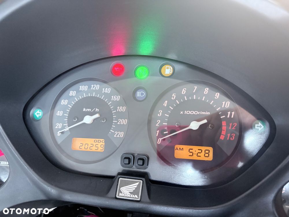 Honda CBF - 12