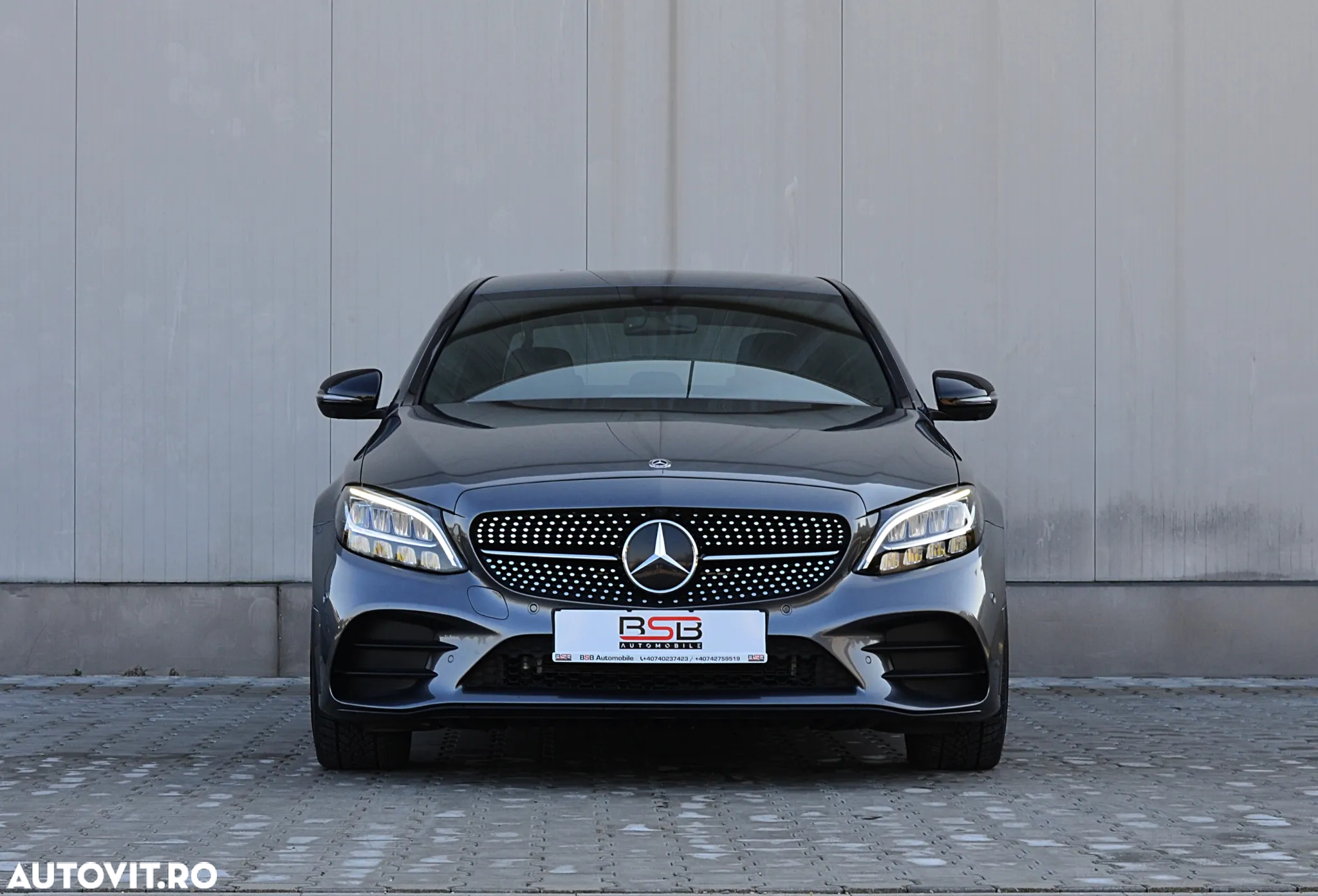 Mercedes-Benz C 200 4Matic 9G-TRONIC AMG Line - 2