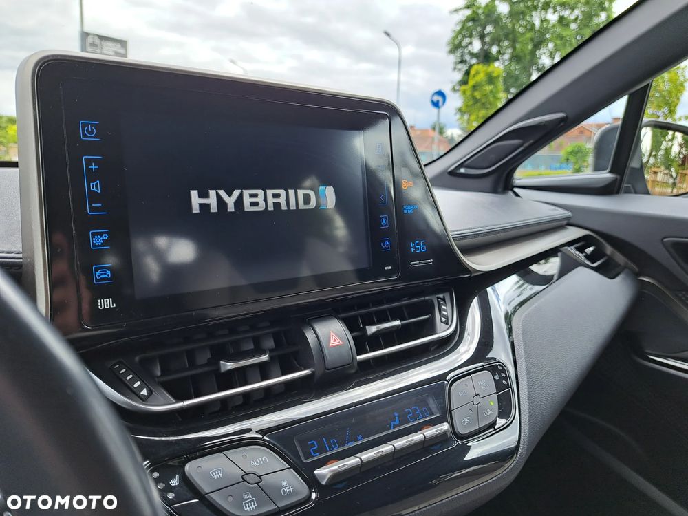 Toyota C-HR Lounge - 19