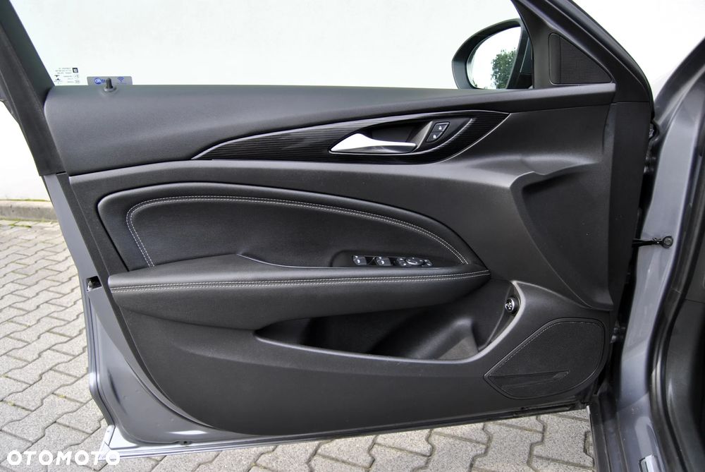 Opel Insignia Grand Sport 2.0 Diesel Innovation - 24