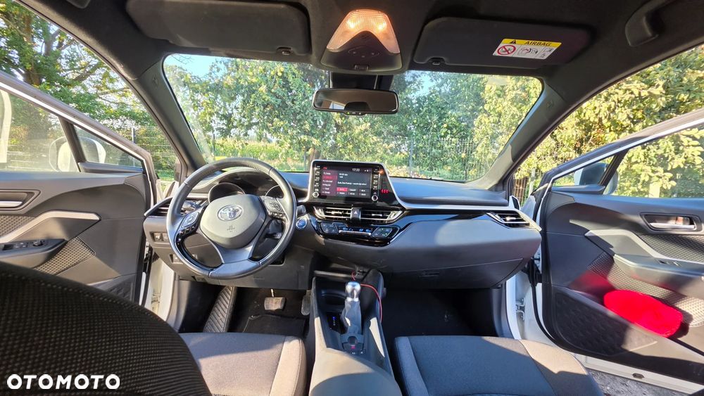 Toyota C-HR - 9