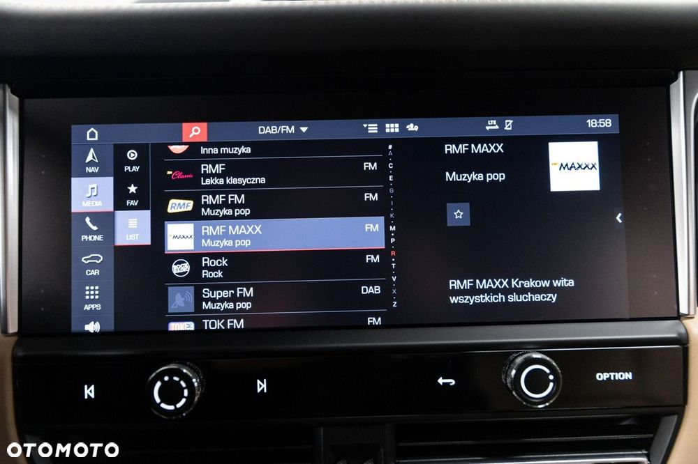 Porsche Macan T PDK - 38