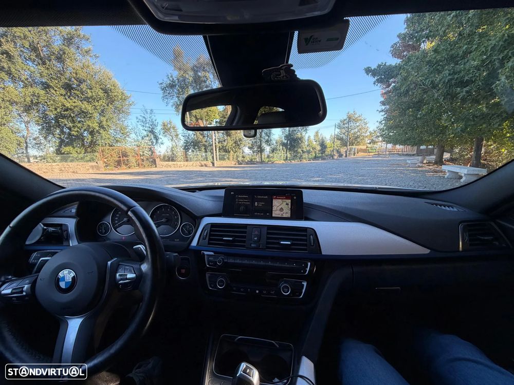 BMW 330 — fotografia 3