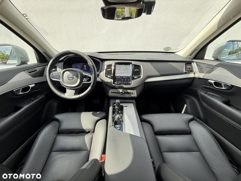Volvo XC 90 - 13