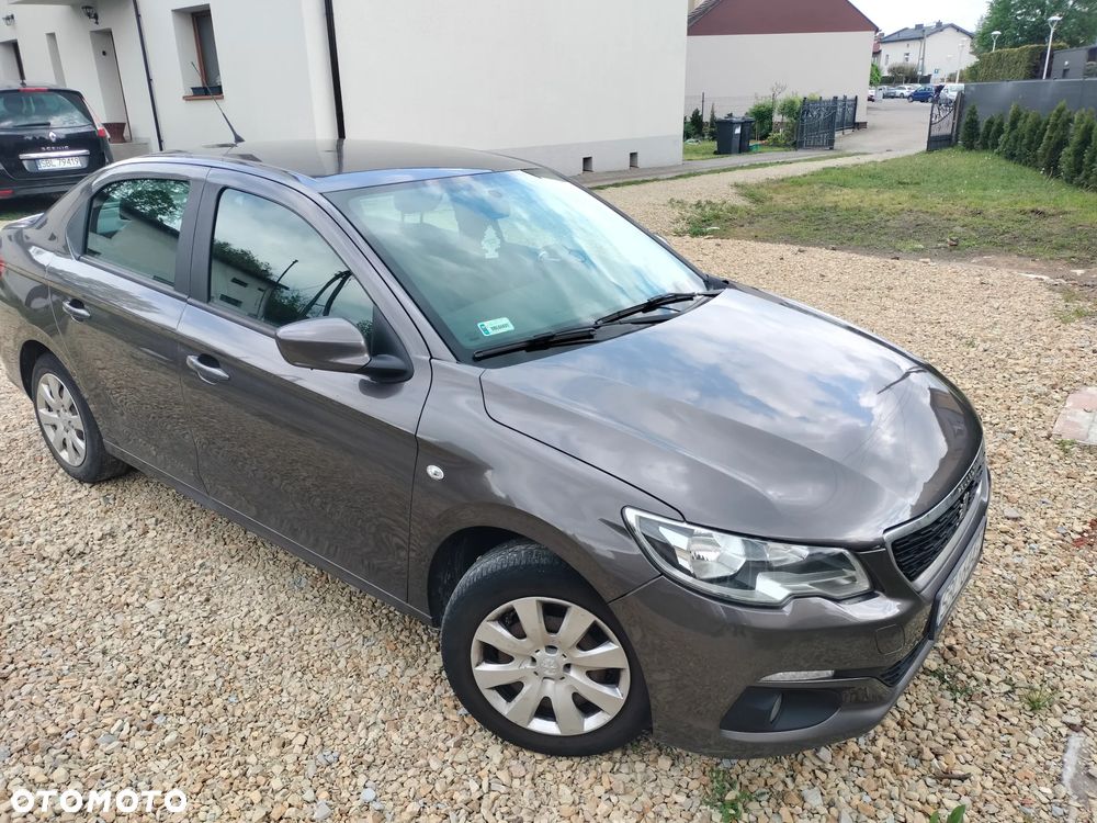 Peugeot 301 1.6 VTi Active - 1